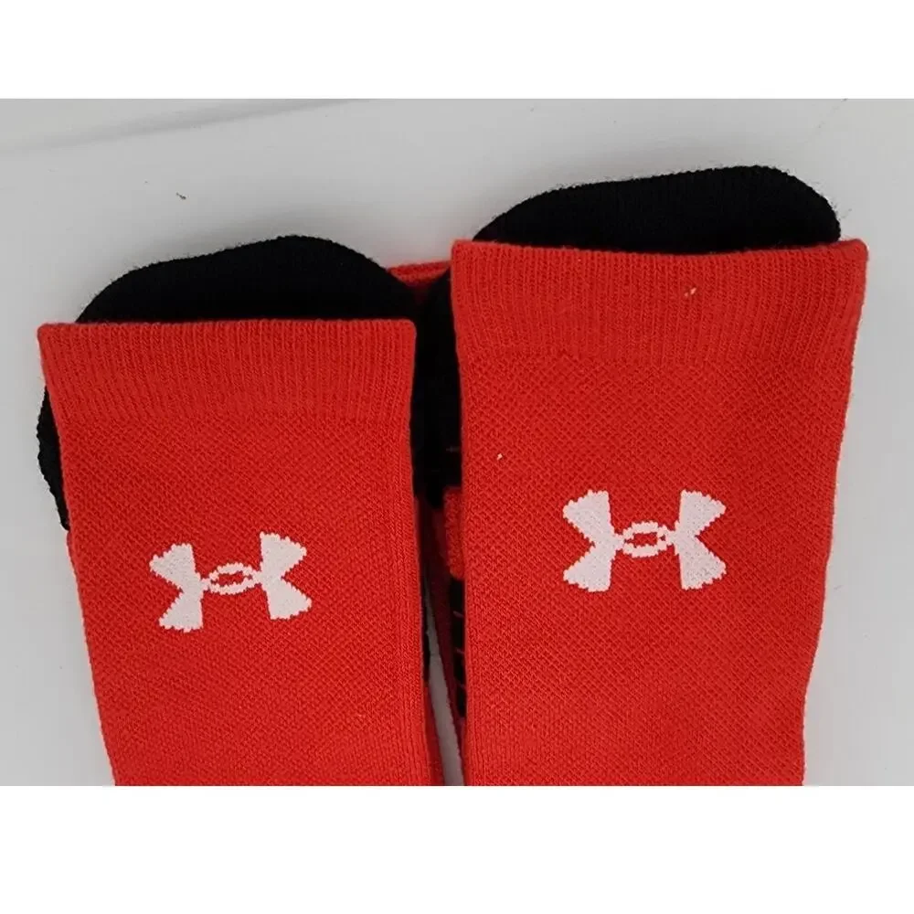 New NWT‎ Lot Of 2 UA Under Armour Teams Cushioned Crew Socks Black Red 8.5-13
